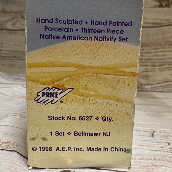 Vintage 13 Piece Native American Nativity Set - Picture 2 of 16